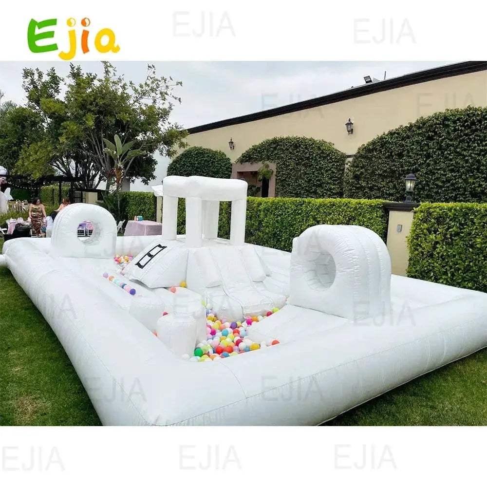 Inflatable Obstacle Course With Ball Pit For Parties - Image 6