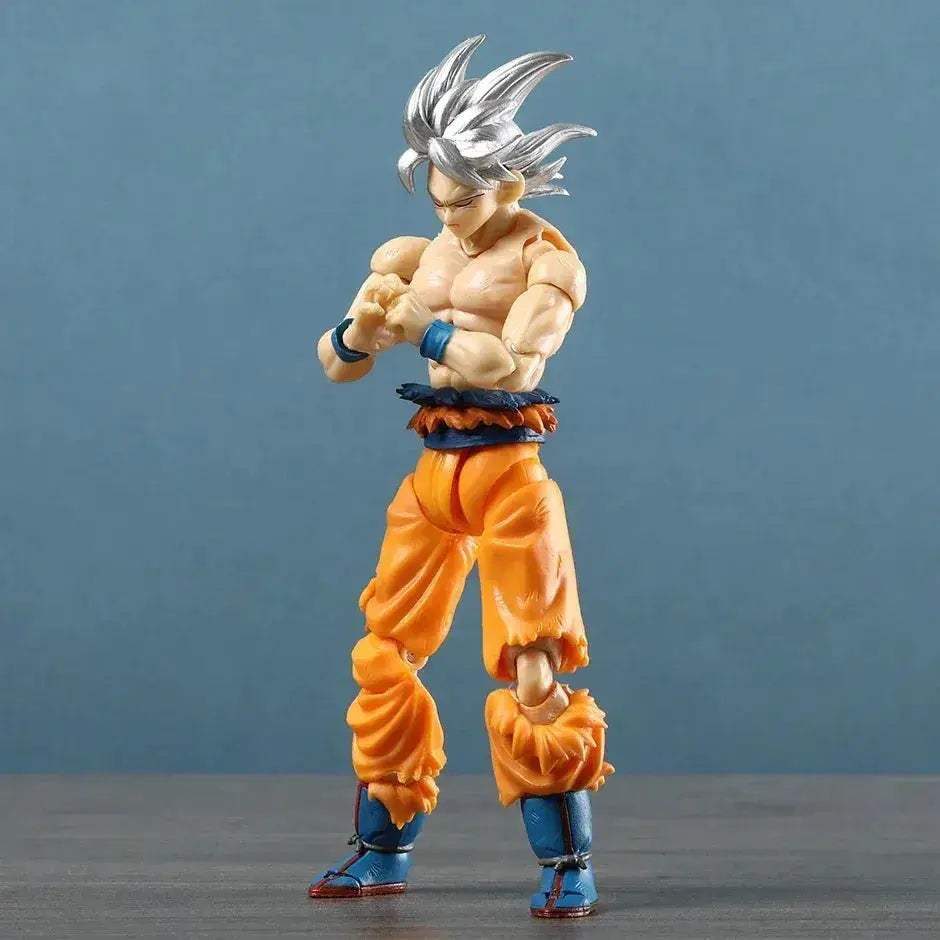Bandai SHF Dragon Ball Son Goku Ultra Instinct PVC Figure 16.5 Cm Silver Hair Articulated Model - Image 4