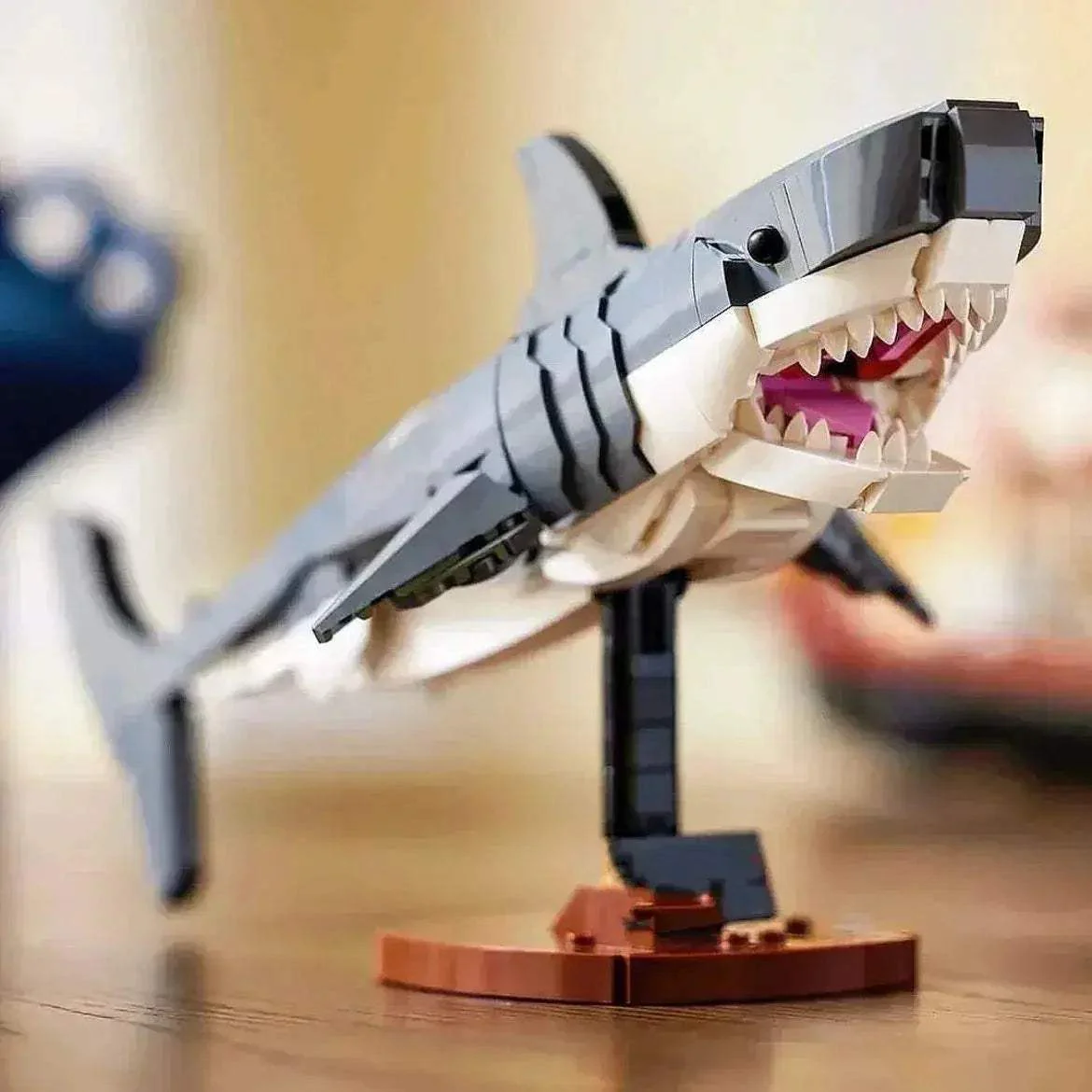 Beautiful Great White Shark 3D Model Decor Gift For Ages - Image 4