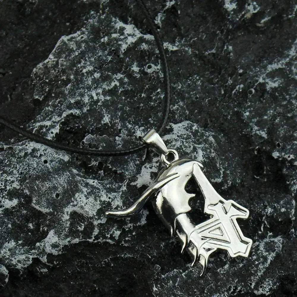 Bleach Ulquiorra Cifer Mask Anime Necklace Fashion Broken Masks Pendant Metal Choker Necklace - Image 5