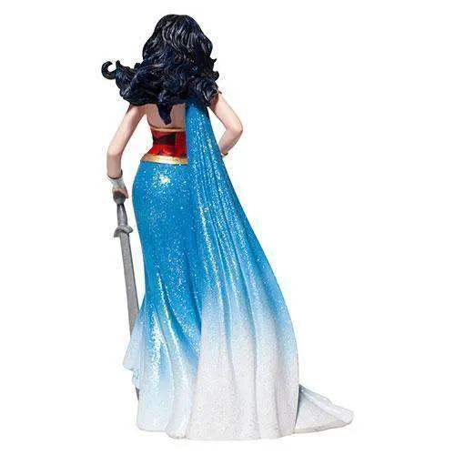 Enesco DC Comics Couture de Force - Select Figure(s) - Image 12