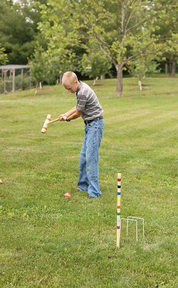 Deluxe 8-Player Croquet Game Set, Wooden Holder or Duffel Carry Bag - Image 18