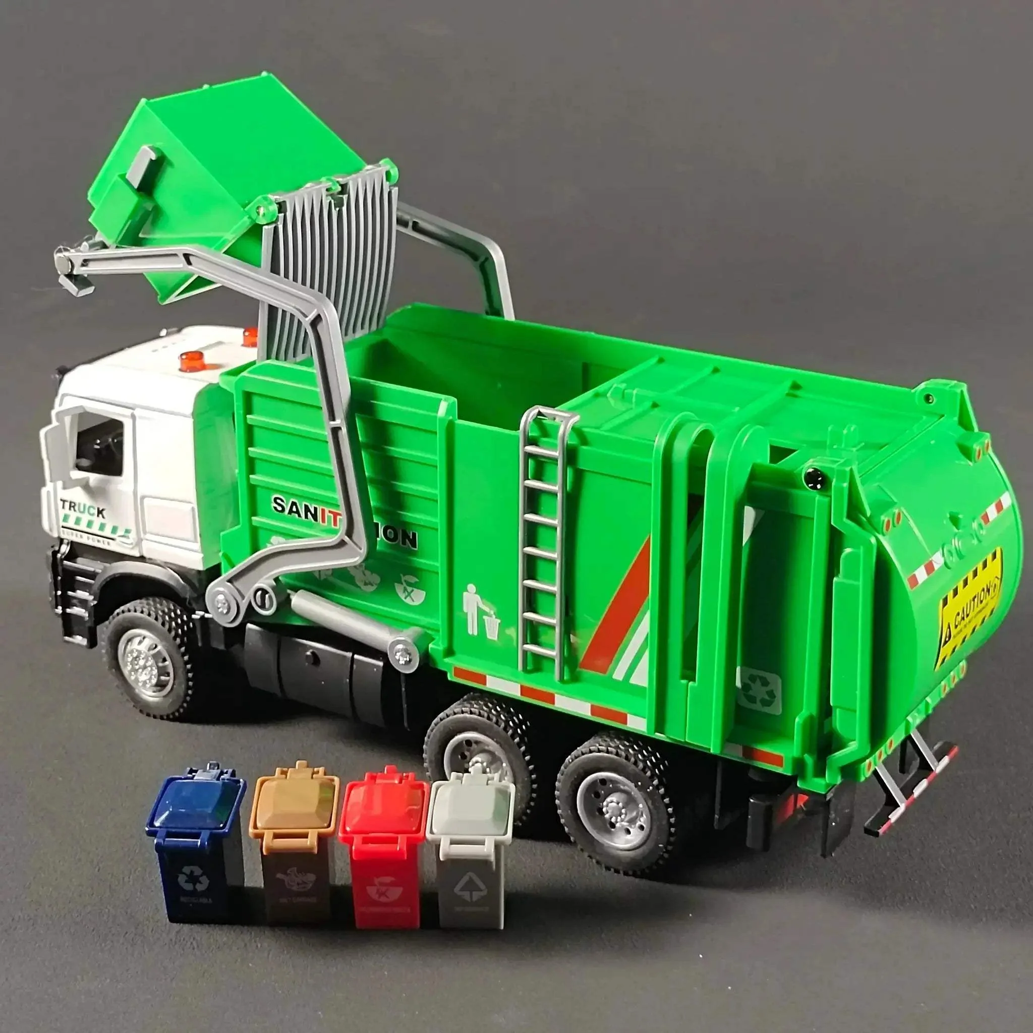 Diecast Truck 1:35 Urban Sanitation With Alloy Construction For Kids - Image 5