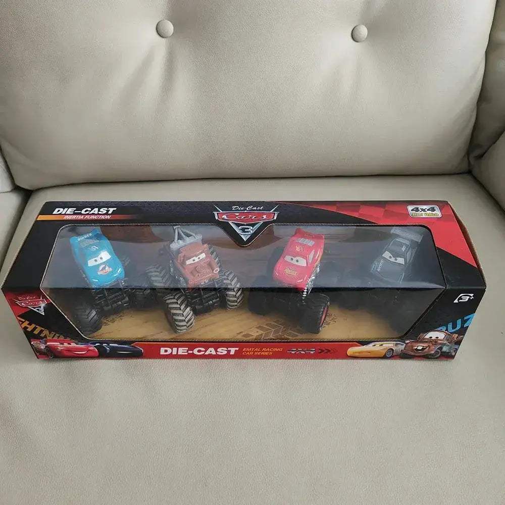 Disney Pixar Cars Pullback Toy Set With Lightning McQueen - Image 9