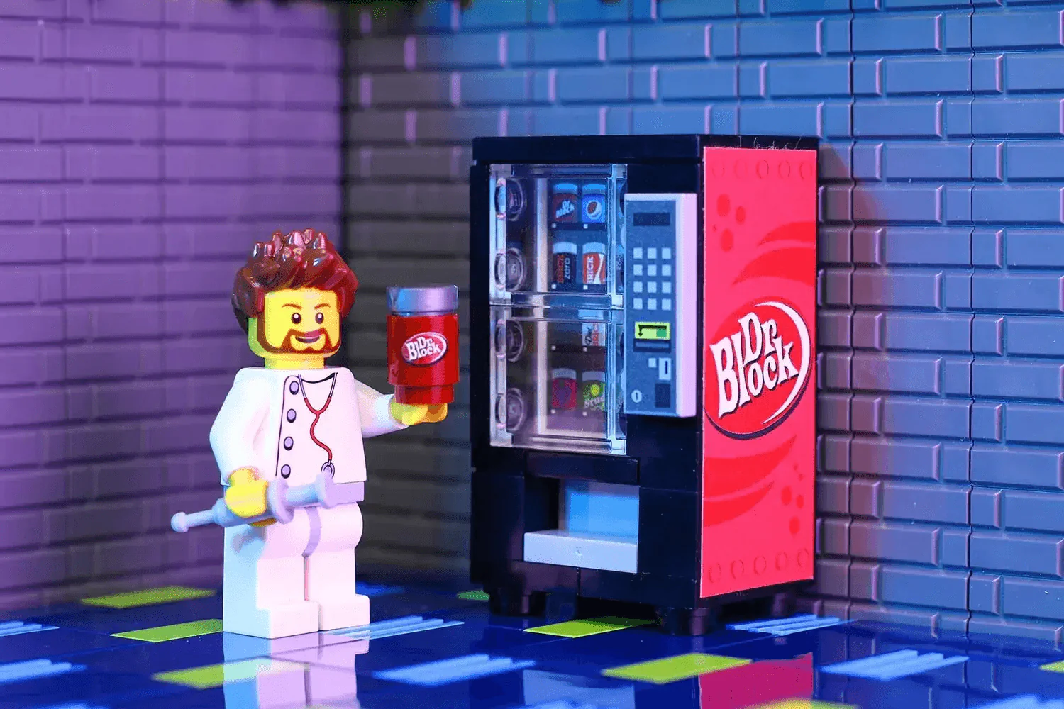 Dr. Block Soda Vending Machine made using LEGO parts - Image 3