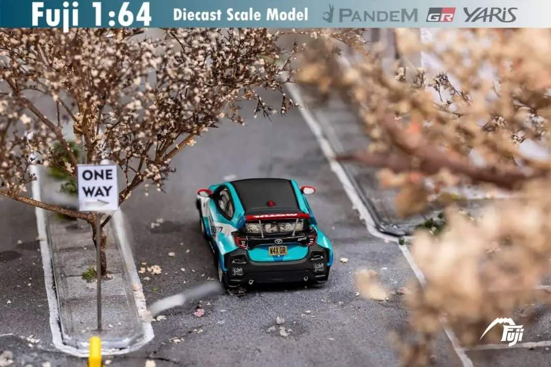 Fuji Toyota Yaris GR Auto Finesse Blue #99 1:64 - Image 7