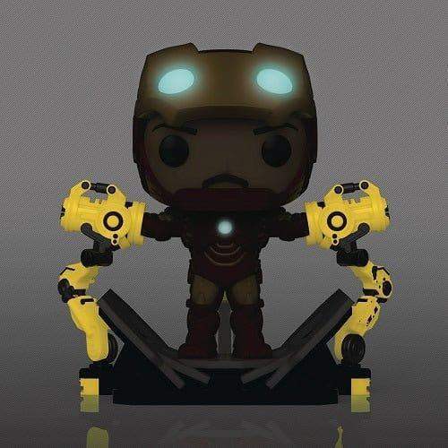 Funko Pop! 905 - Marvel Iron Man with Gantry Glow-in-the-Dark Deluxe Vinyl Bobble Head - PX - Image 3
