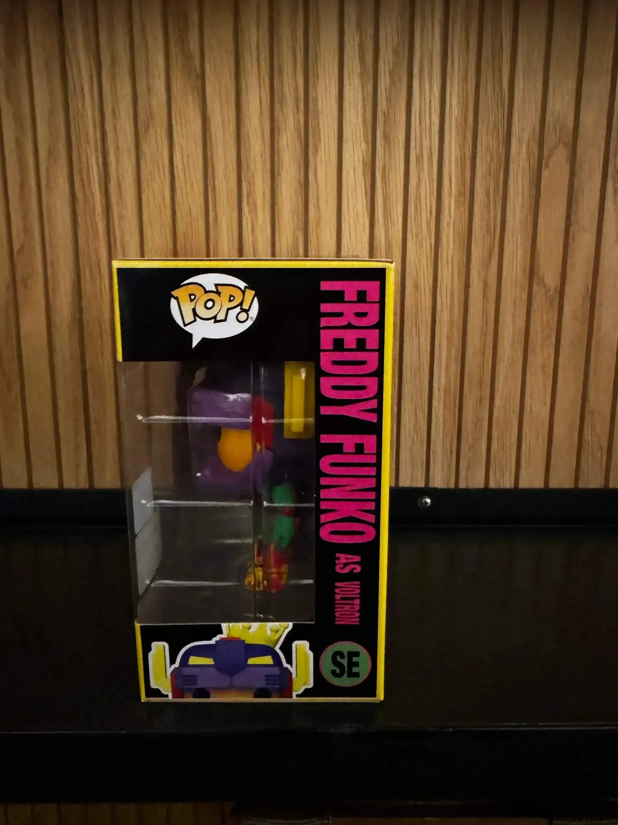 Funko Fundays Experience 2025: Pop! Originals Freddy Funko as Voltron (Blacklight) LE1500 - Image 2