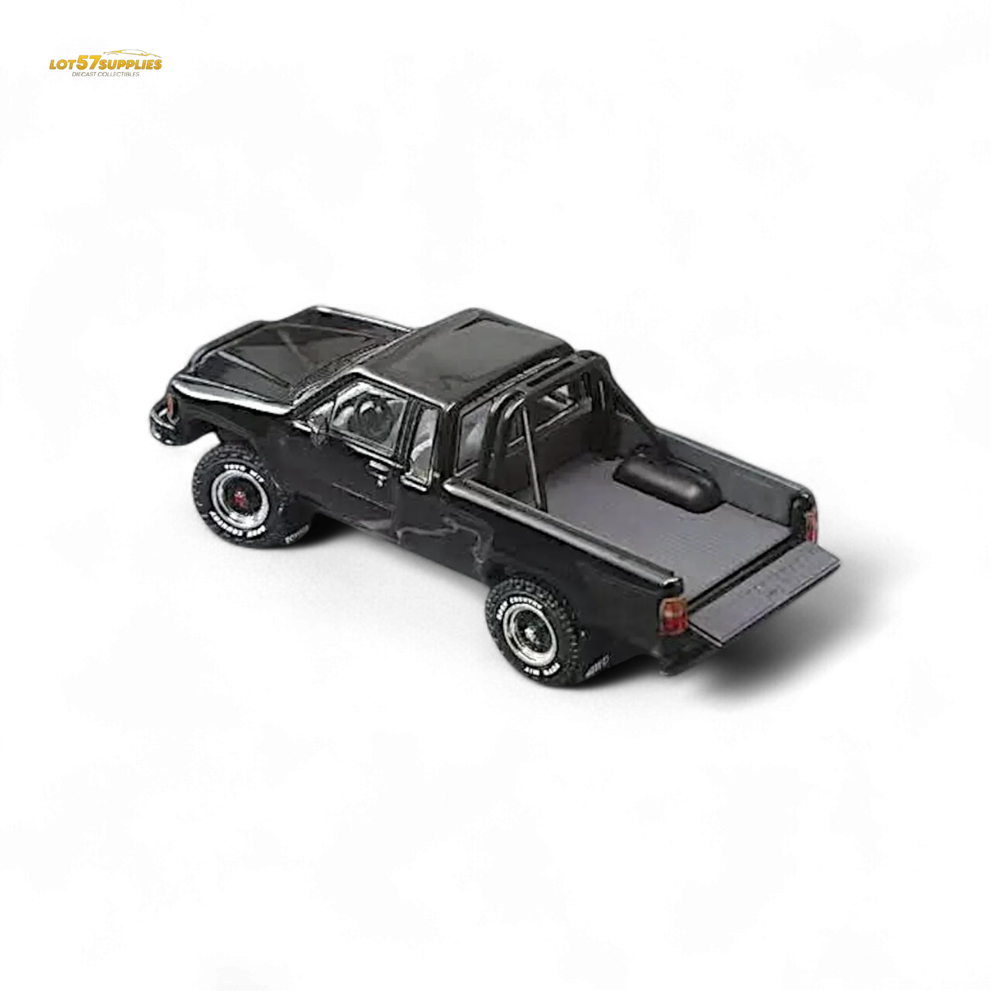 GCD Toyota Hilux SR5 Black 1:64 - Image 4