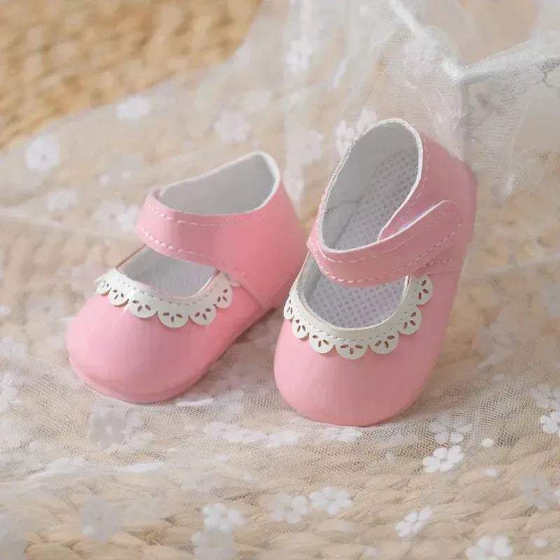Handcrafted Doll Shoes And Boots For 21 Inch Dolls - Image 9