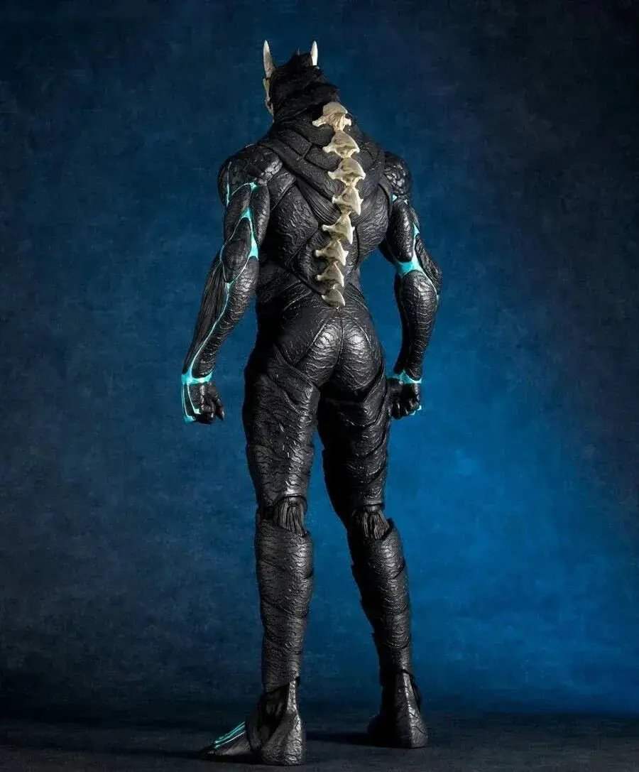 Kaiju No. 8 Anime Figure, Kafka Hibino Figurine, Action Toys Statues Collectible Gift 26cm / 10 in - Image 5