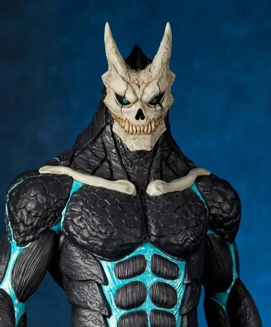Kaiju No. 8 Anime Figure, Kafka Hibino Figurine, Action Toys Statues Collectible Gift 26cm / 10 in - Image 6