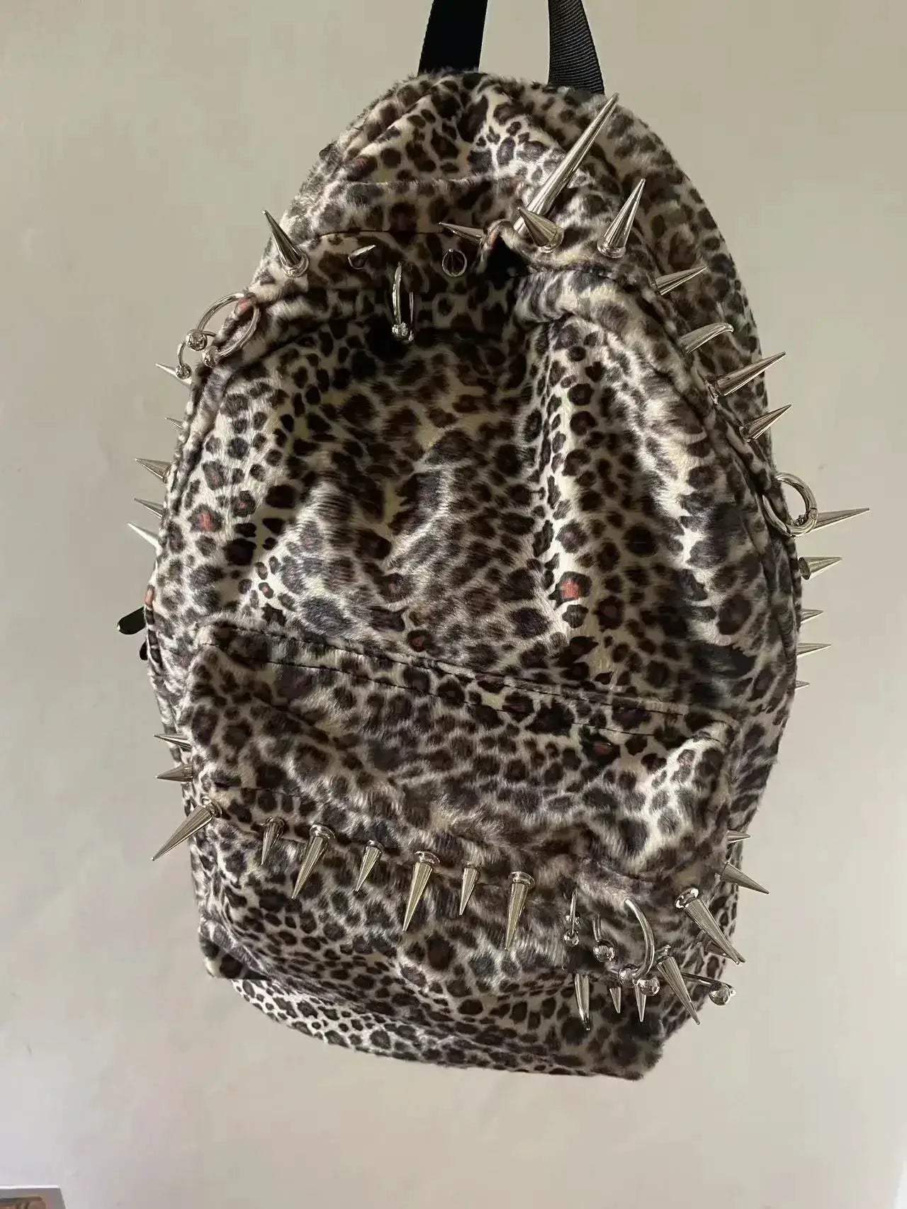 Leopard Print Rivet Backpack Large Capacity For Men And Women - Image 4