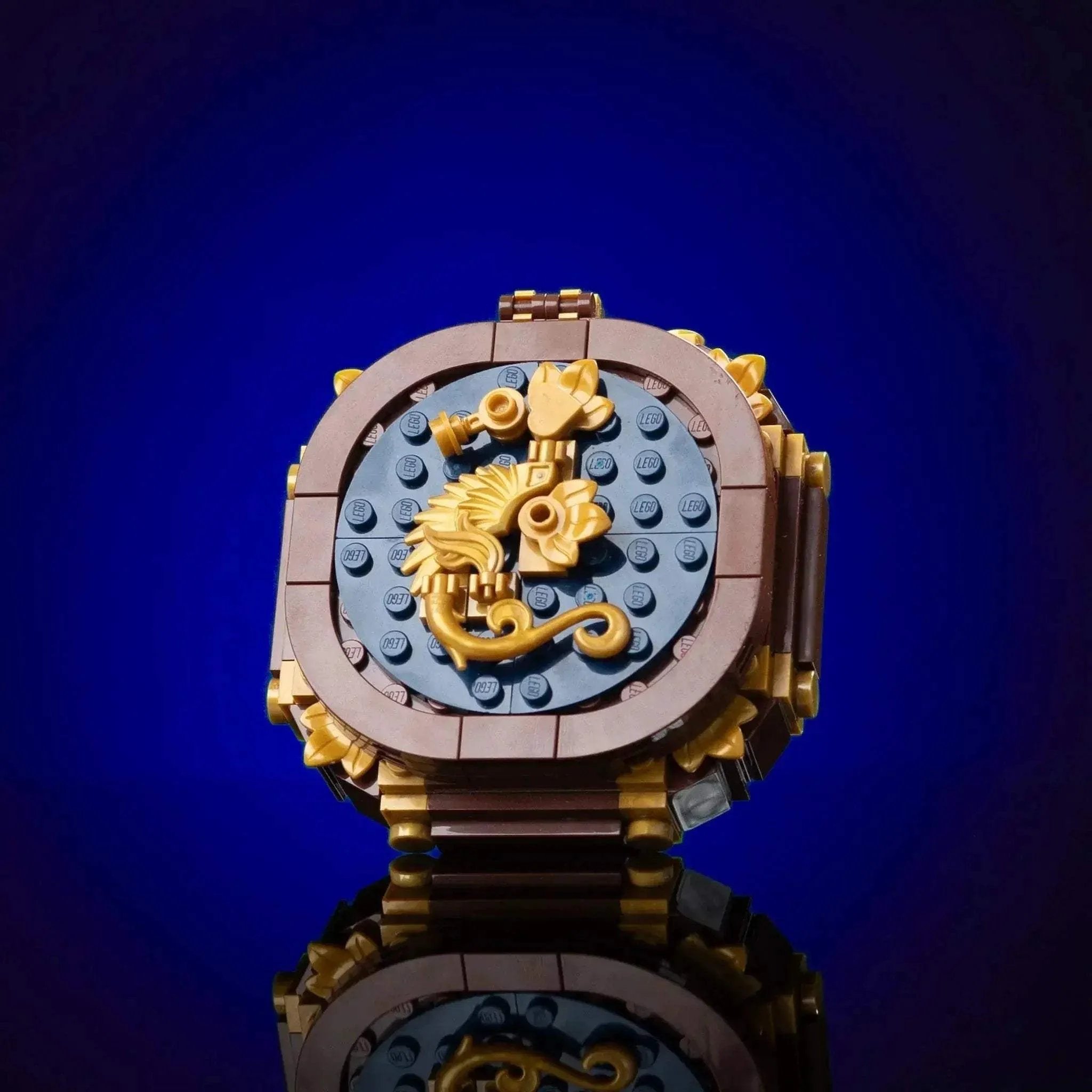 Life-Sized Pirate Compass - Image 5