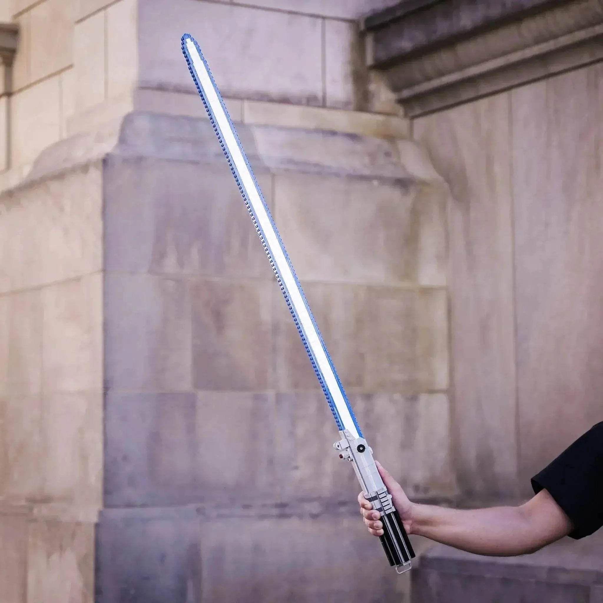 Luke’s Episode IV Life-Sized Saber - Image 4