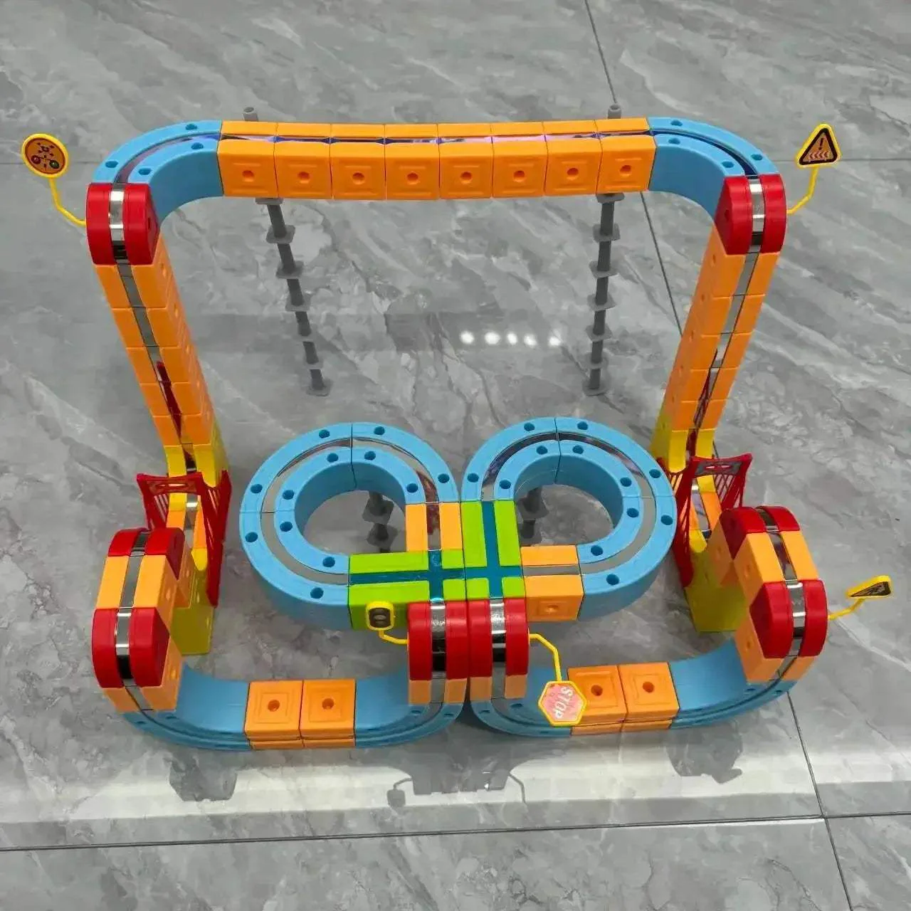 Magnetic Levitation Train Set For Kids Educational Toy - Image 6