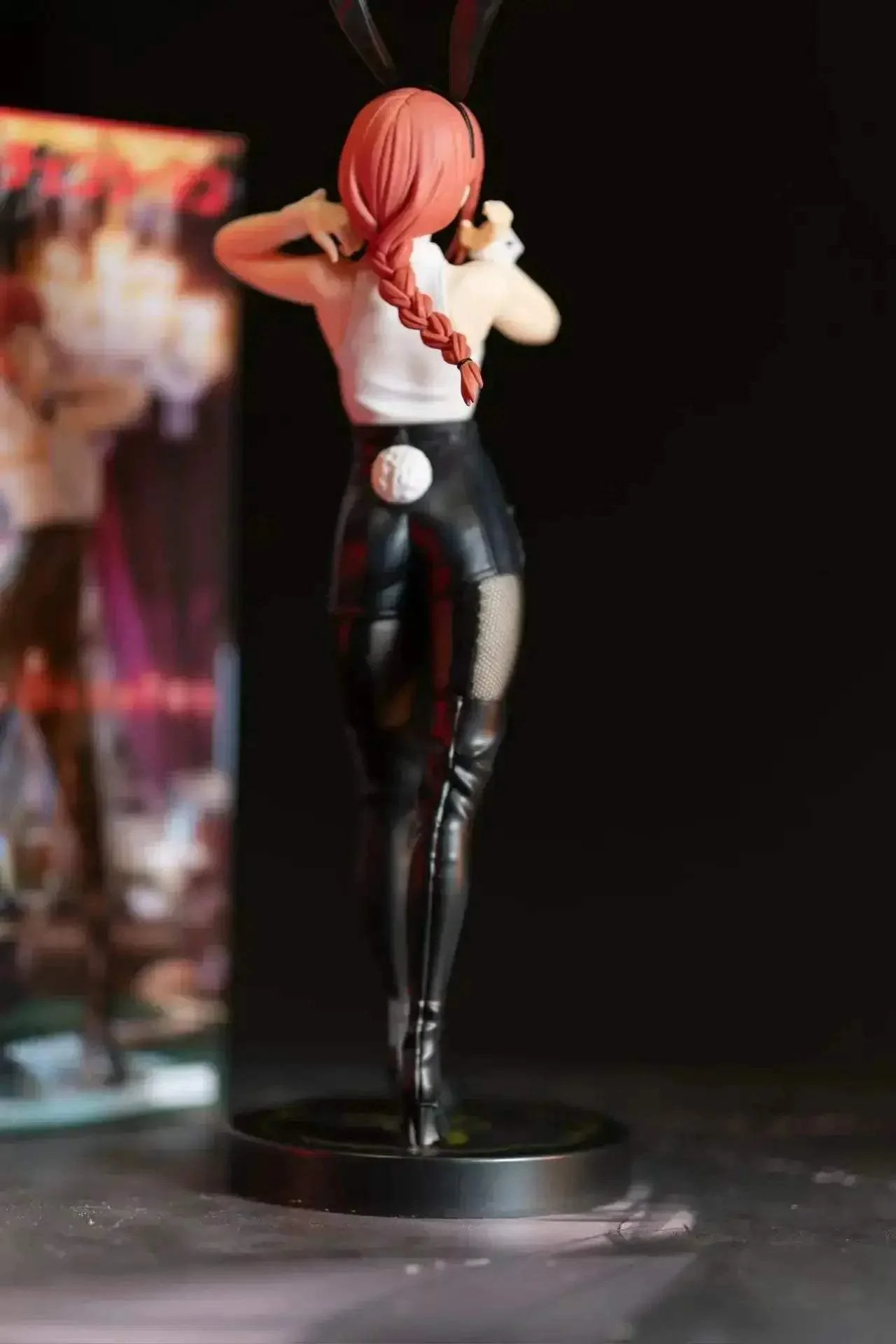 MAKIMA Anime Figure, Chainsaw Man Action Figurines PVC Statue 25 CM - Image 4