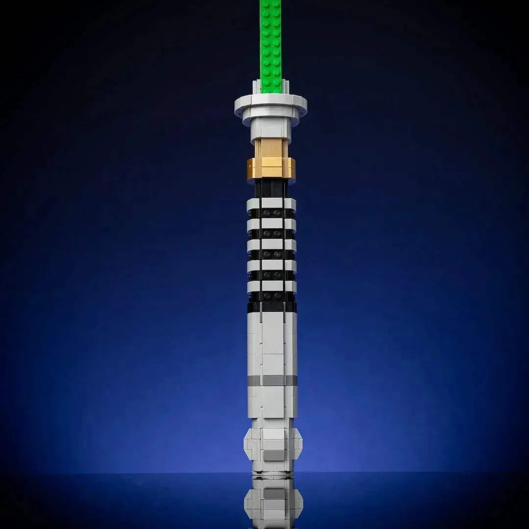 Master Luke's Life-Sized Saber (VI) - Image 10