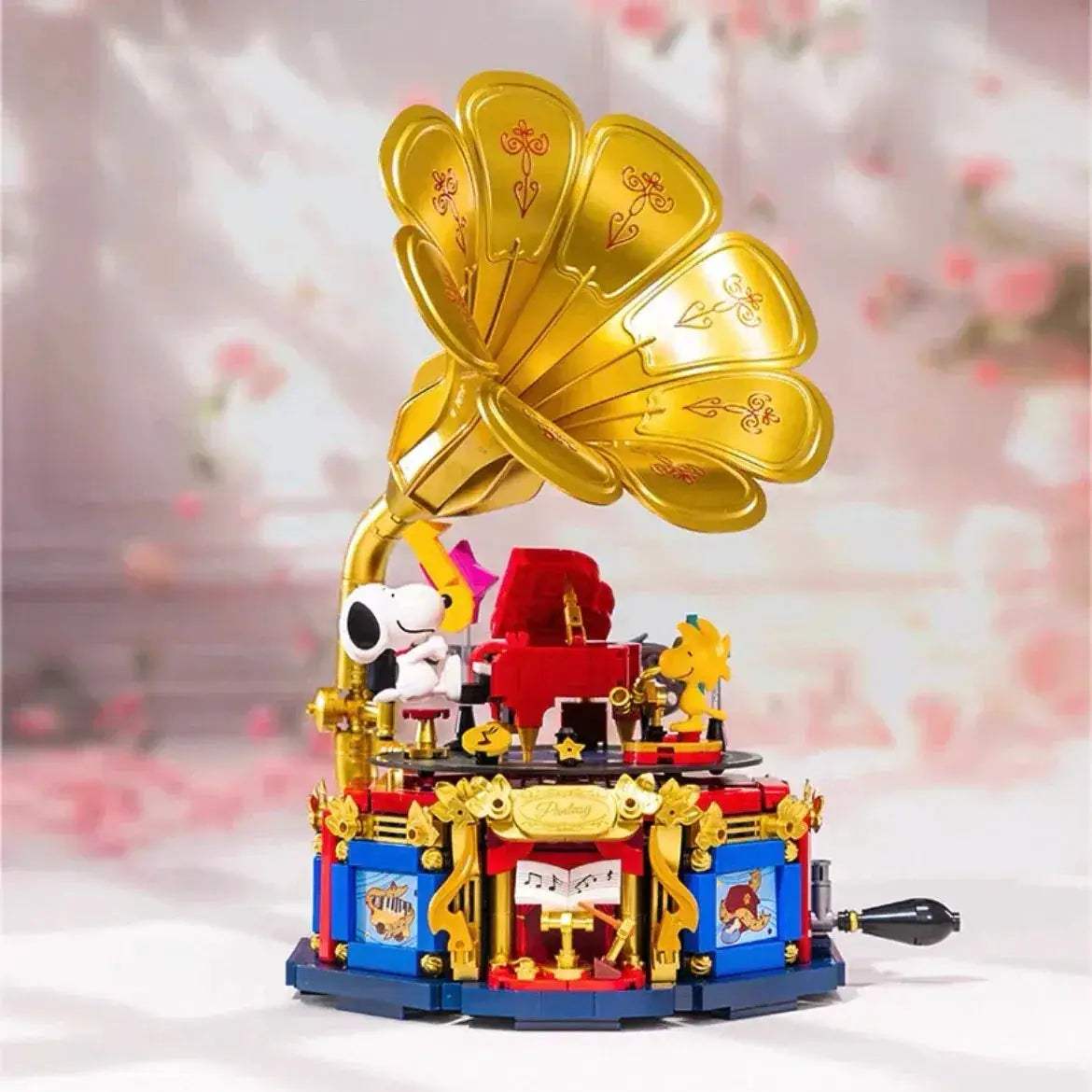 MOC Snoopy Building Blocks Set Lego Compatible Puzzle Kit - Image 9