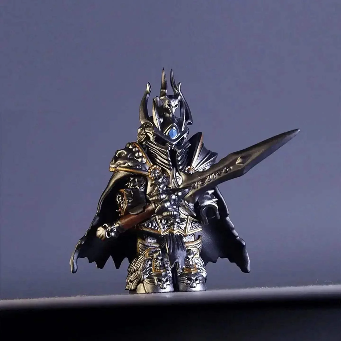 MOC World Of Warcraft Lich King Mini Action Figure Building Blocks - Image 3