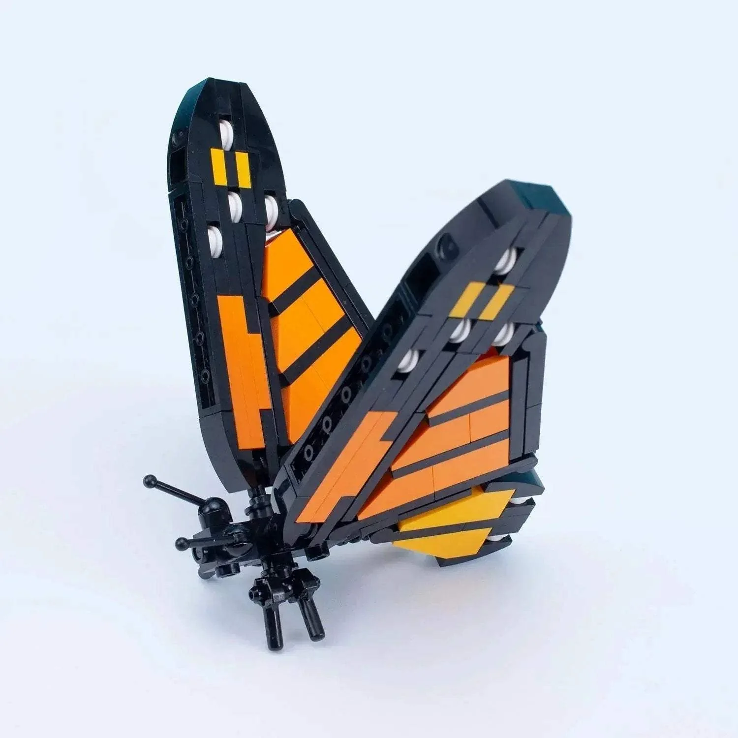 Monarch Butterfly - B3 Customs Building Set made using LEGO parts - Image 3