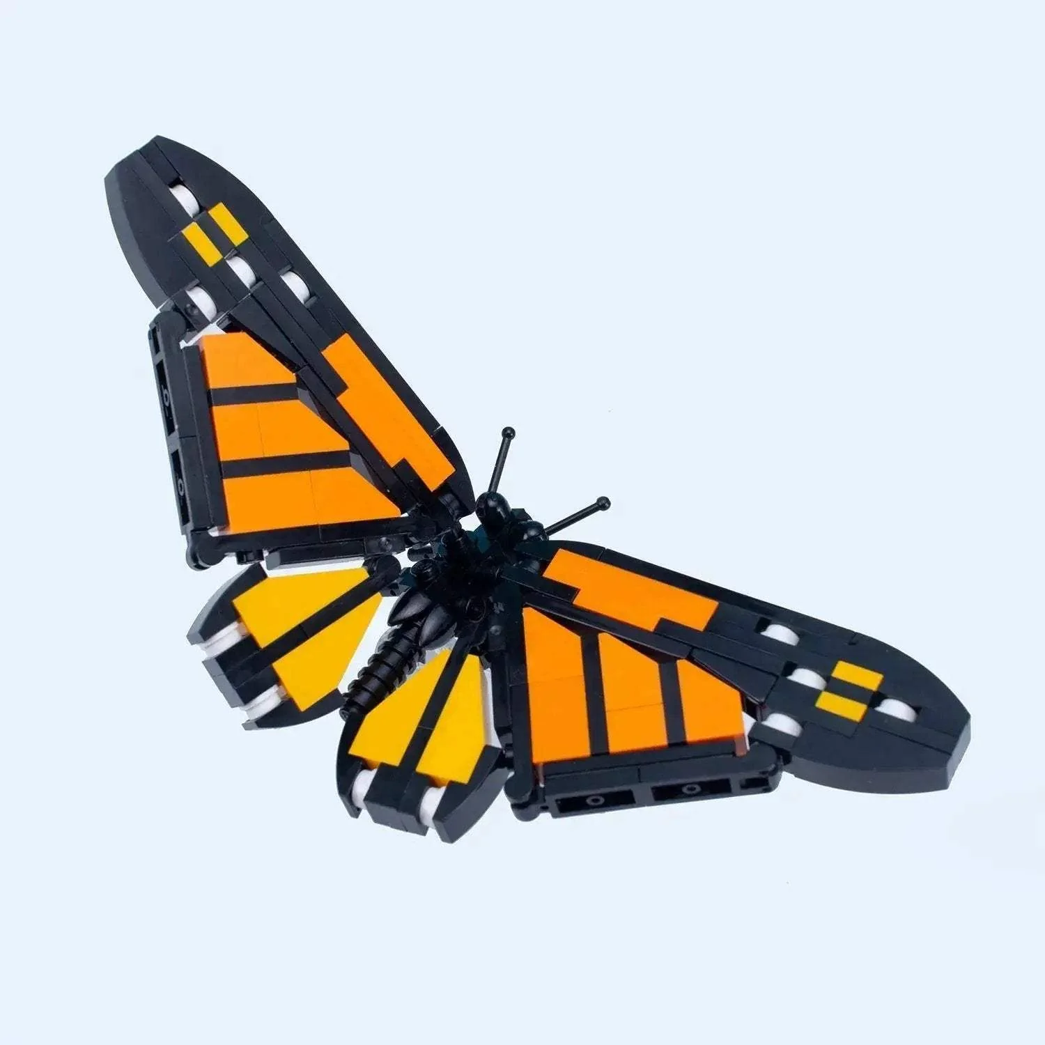 Monarch Butterfly - B3 Customs Building Set made using LEGO parts - Image 4