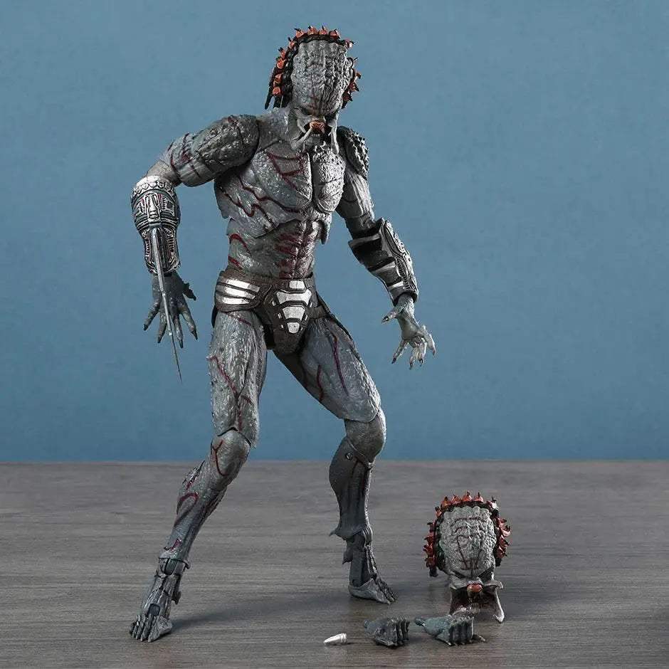 NECA Armoured Assassin Predator PVC Collection Action Figure - Image 4