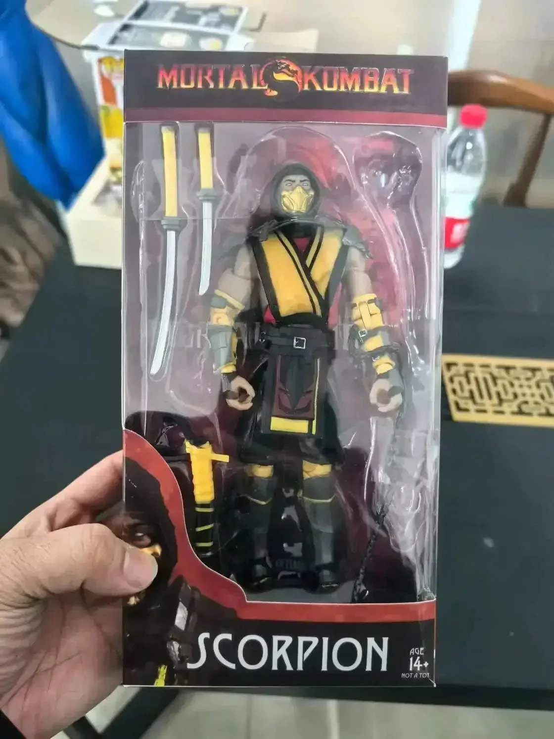 Mortal Kombat Sub Zero Scorpion 7-Inch Articulated Action Figures - Image 3