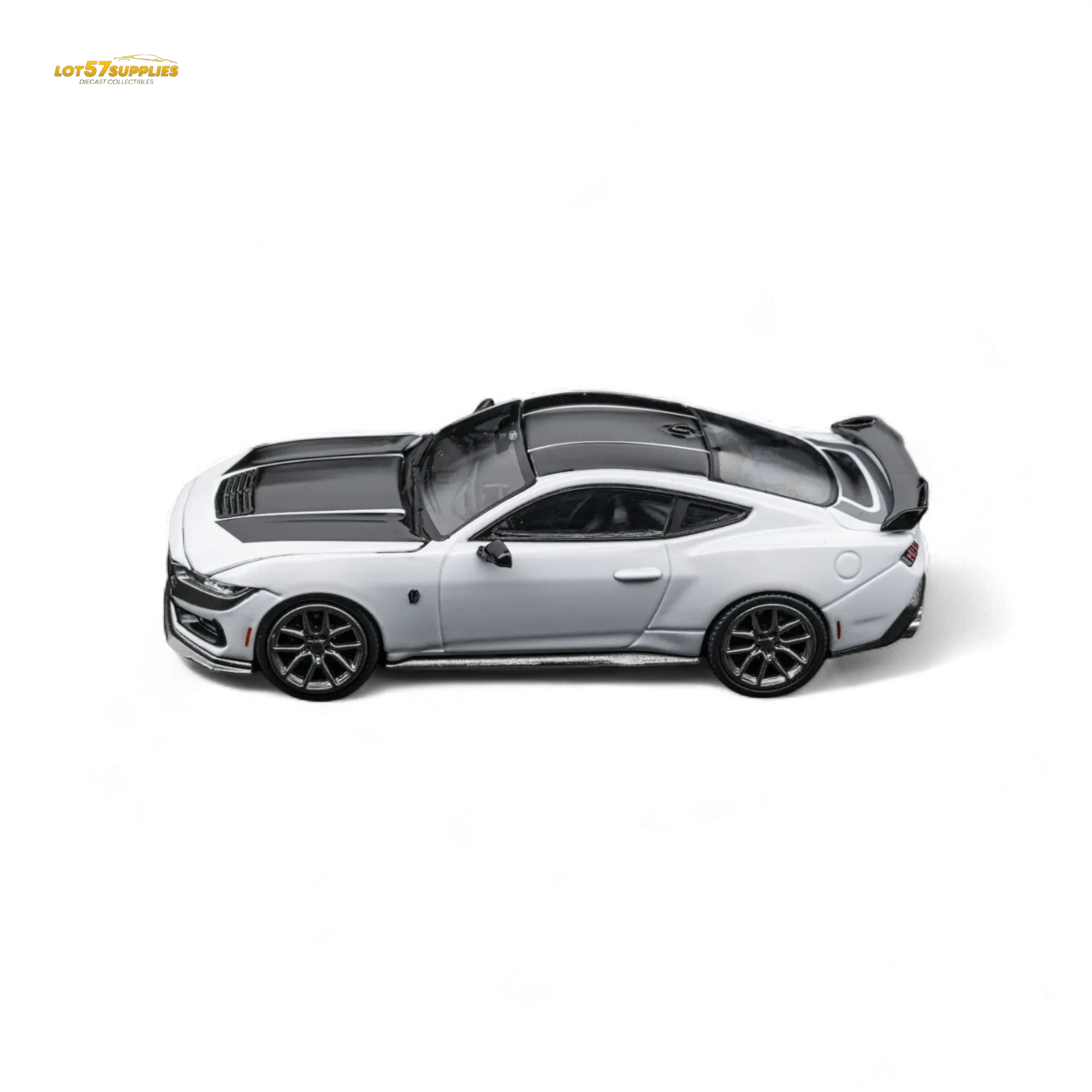 DCM Mustang Dark Horse Crystal White 1:64 - Image 3