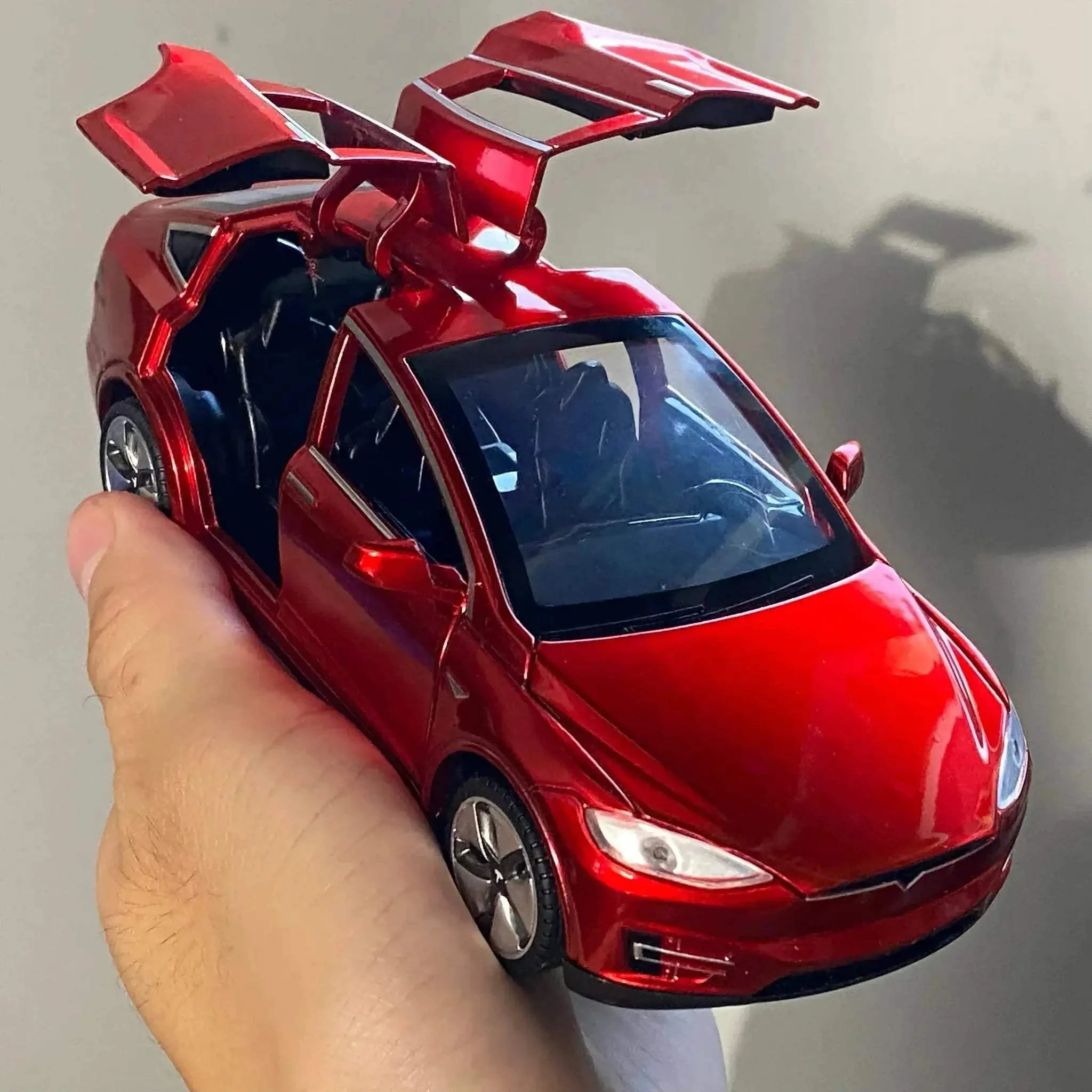 Premium Diecast Model Car 1 32 Scale Alloy SUV Sound And Light Valentines Gift