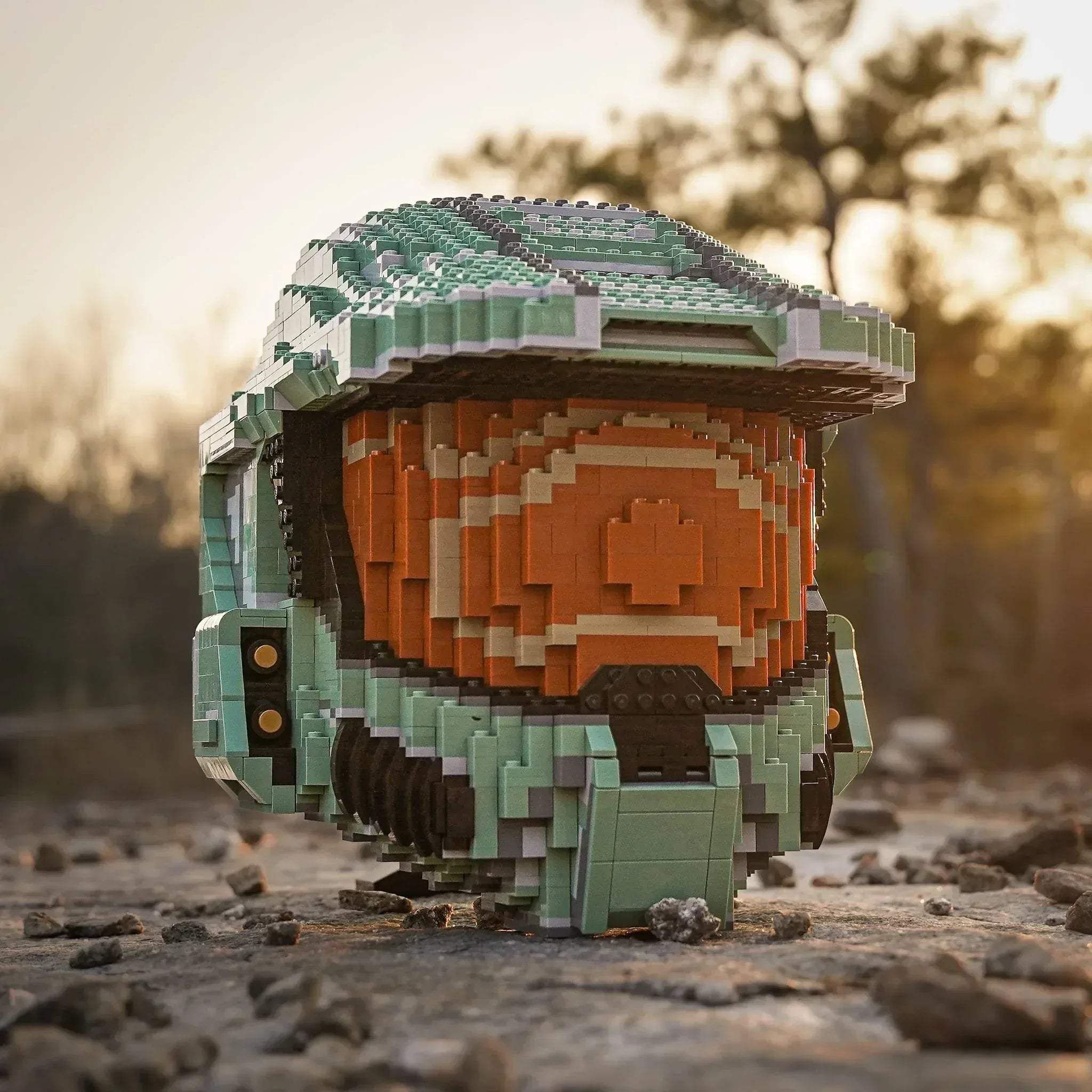 Spartan 117 Life-Sized Helmet - Image 3