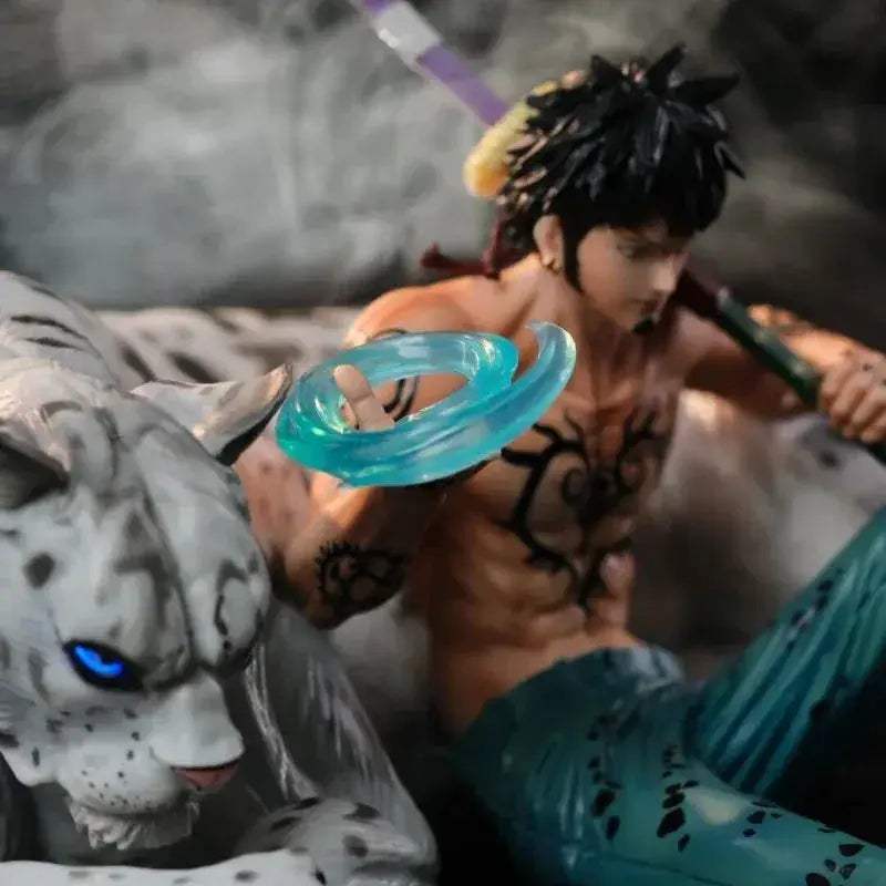 Trafalgar D. Water Law and Snow Leopard Anime Figurine, One Piece Action Figures Statues 25 CM - Image 11