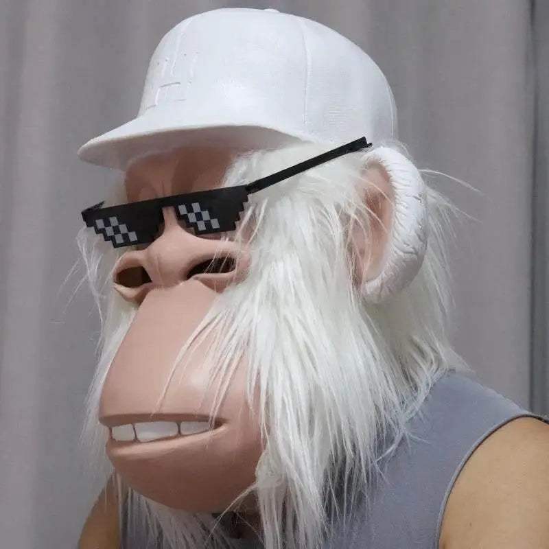Vivid Latex Gorilla Mask With White Wig for Halloween - Image 4
