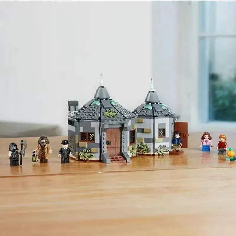 Wizard Themed Building Blocks Set For Educational Play - Image 5