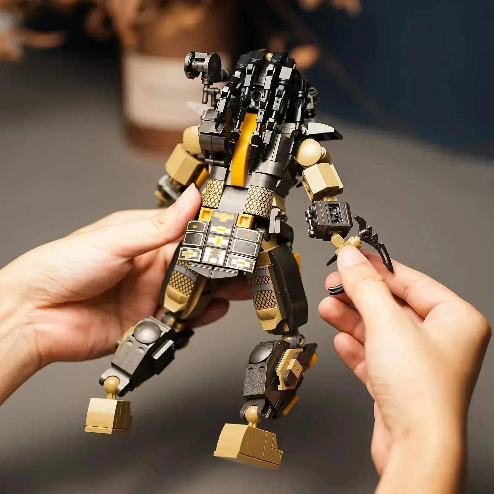Xenomorph Building Block Set Compatible With LEGO Toys - Image 4